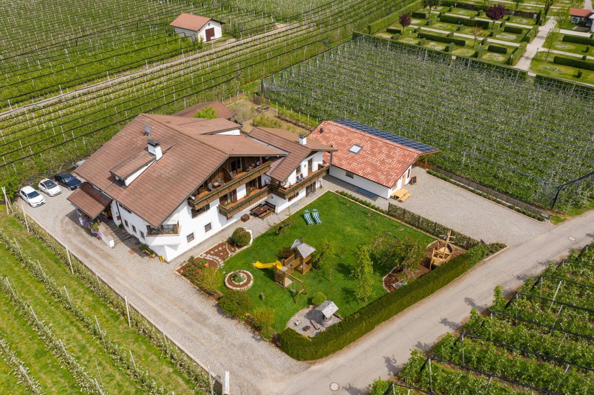 Kammerhof Apartment Birne Lana Exteriér fotografie